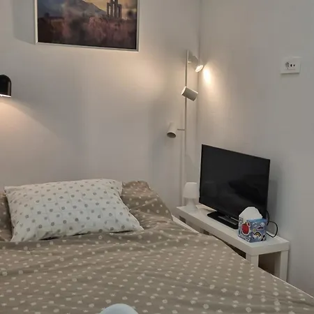 Family Friendly House With A Parking Space Baska, Krk - 23491 度假居 巴斯卡